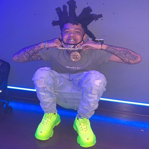 美女主播野外交配
